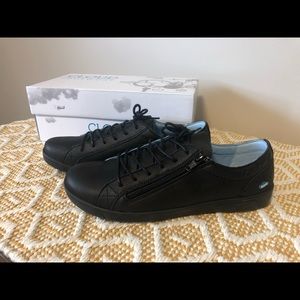 Cloud Aika Midnight Sneakers